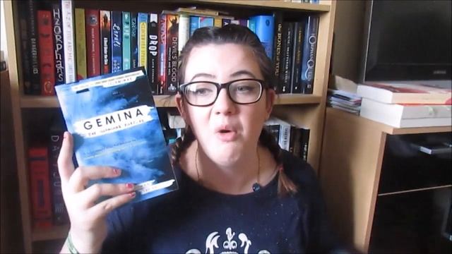 BOOK HAULIN' смотреть онлайн
