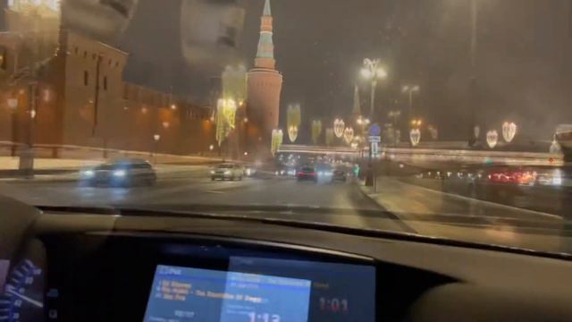 С подругой ночная Москва смотреть онлайн