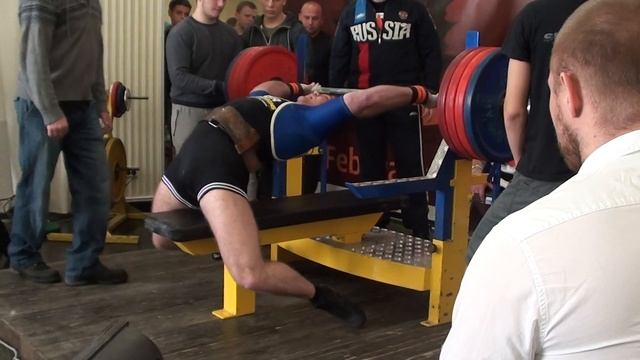 215 - жим элита !!! Илья Макаров смотреть онлайн