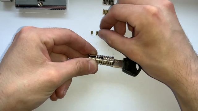 Ремонт личинки замка смотреть онлайн