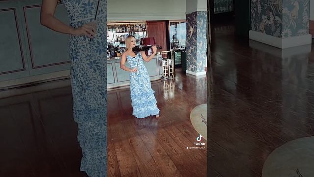 Despacito | Luis Fonsi | Electric Violin | Kristan R смотреть онлайн