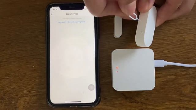 WiFI Zigbee Bluetooth 3 in 1 Tuya Gateway смотреть онлайн