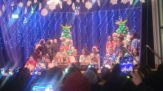 Elli Ugly Sweater song 12-19-23 смотреть онлайн