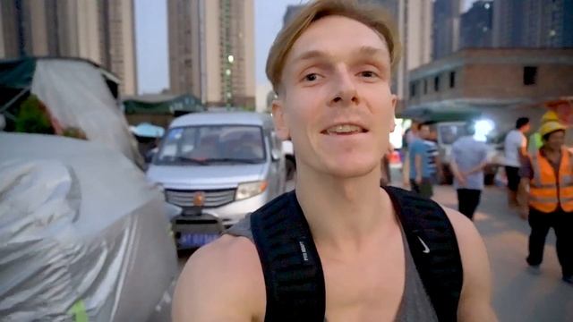 Вечер с Китайскими строителями небоскребов?. ЖИЗНЬ В КИТАЕ VLOG Влог смотреть онлайн