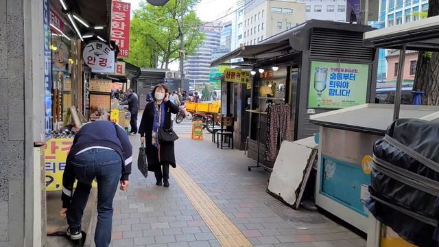 Seoul Namdaemun Market And Seoul Station... 서울 남대문 시장..그리고 서울로.. смотреть онлайн