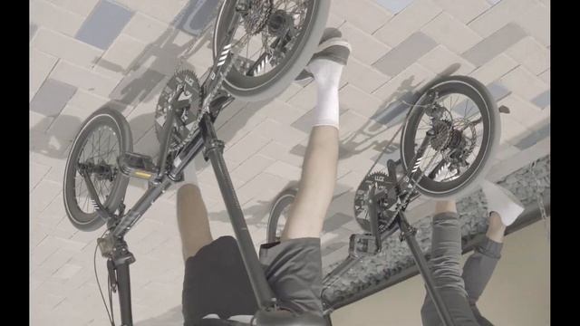 ELEMENT | LIVEHAF: TROY IS YOUR DAILY BIKE смотреть онлайн