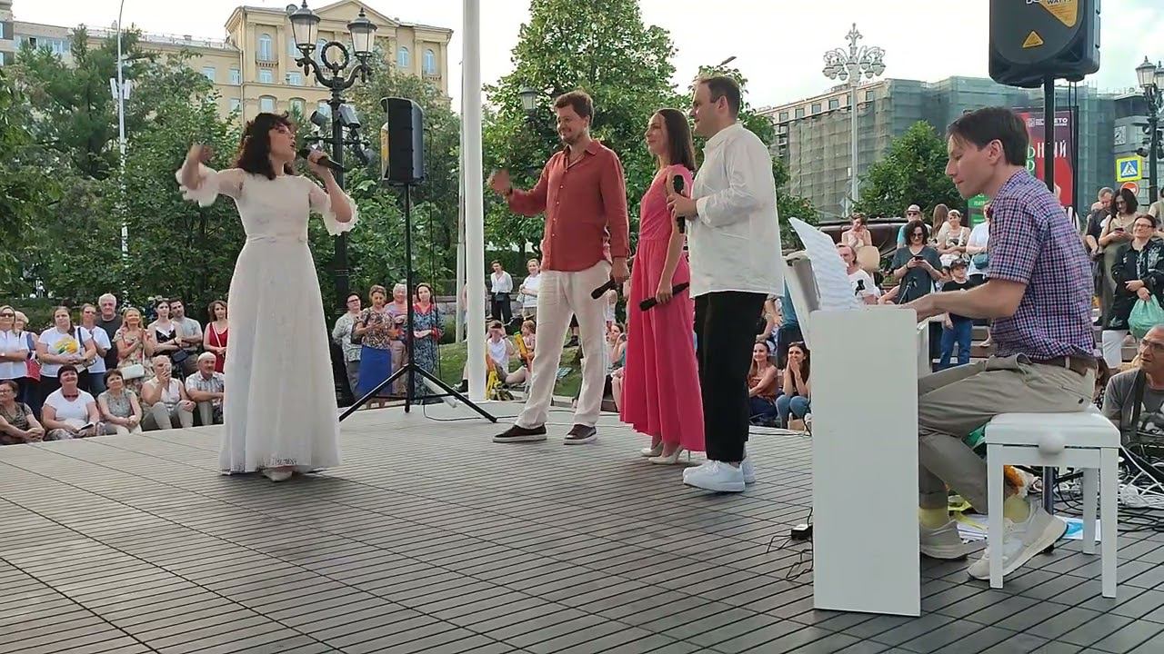Карамболина, Карамболетта! Эффектный номер из оперетты "Фиалка Монмартра" смотреть онлайн