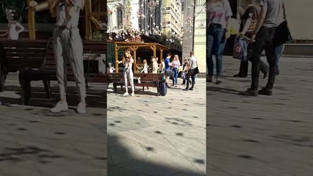 Уличная музыка в Москве смотреть онлайн