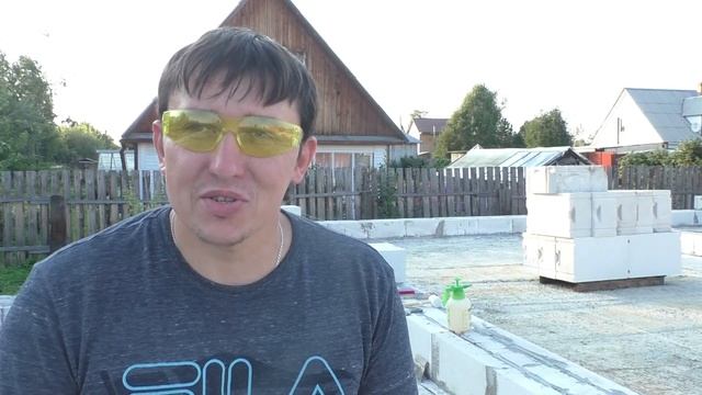 Строим дом из газобетона своими руками. Второй ряд.