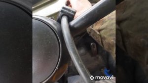 как быстро прокачать главный цилиндр сцепления УАЗ 452 и тормоза.