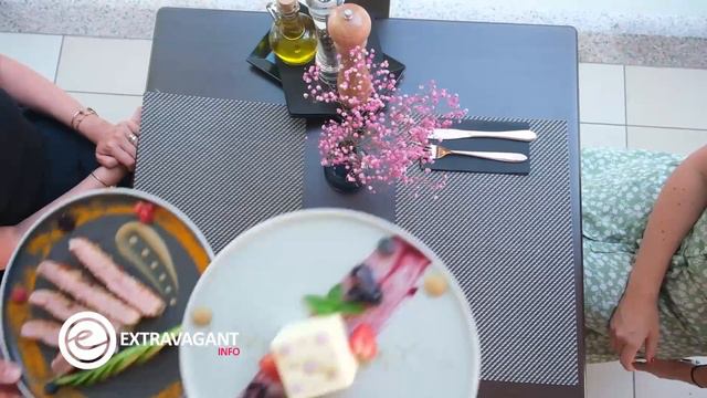 Extravagant Info: Hotel Bor & Restaurant Golden Rose