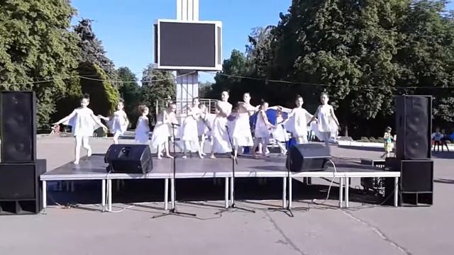 Танец АНАСТАСИЯ. Коллектив РАЙСКАЙ. Студия GIMNASIA RITMICА. Кременчуг смотреть онлайн
