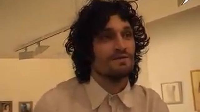Vincent Gallo on How He Came to Own His Apartment смотреть онлайн