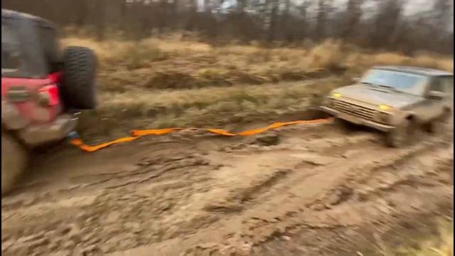 Дом с приведениями нашли!Смотреть всем! смотреть онлайн