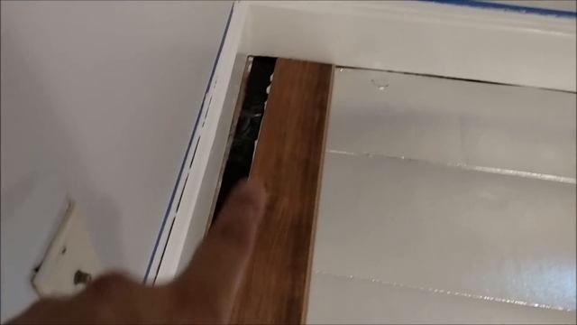 How to Install Laminate Over Concrete (Day 1) смотреть онлайн