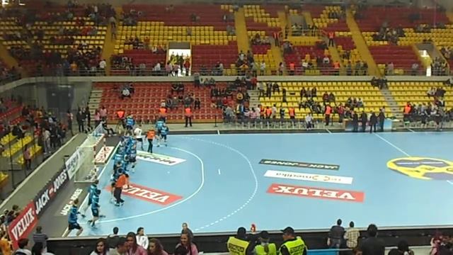 HC Metalurg before the game смотреть онлайн