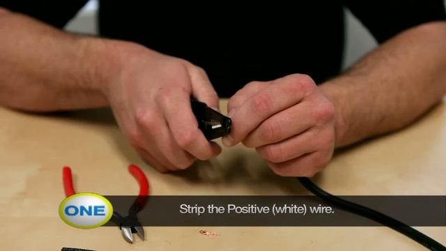 How to Make Your Own RCA Cable - Strip Outer Jacket, Install RCA Plug Connector смотреть онлайн