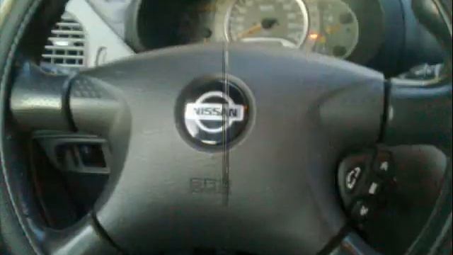 Nissan Almera Tino смотреть онлайн