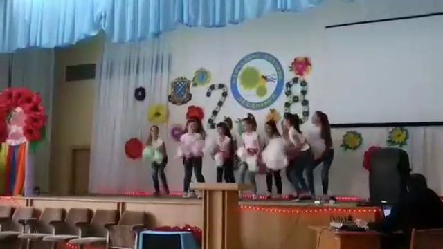 Черлидинг 5-А школа номер 28 в Днепре смотреть онлайн