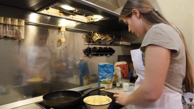 CWK ◆ Яблочный тарт с безе ◆