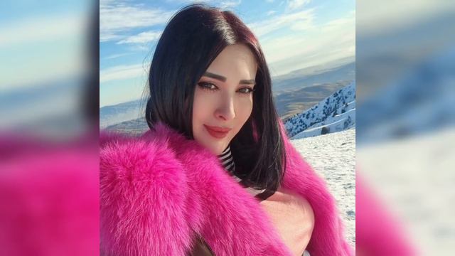 ZARA GANIYEVA BOLALARI BILAN OILAVIY TOG'DA смотреть онлайн