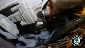 Замена масла в МКПП Skoda Fabia 1.2 htp / Volkswagen Polo / Seat Ibiza / Skoda Roomster.