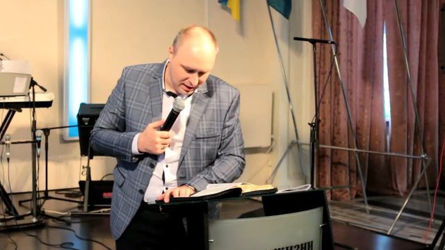 «Будь доволен тем, что имеешь» (воскресная проповедь, 30.04.2017) смотреть онлайн