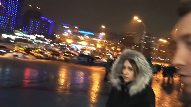 Роблокс игрушки или Лего динозавр - что лучше? смотреть онлайн