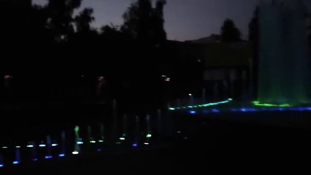 Фонтан в Черкассах. Площадь Дружбы народов смотреть онлайн