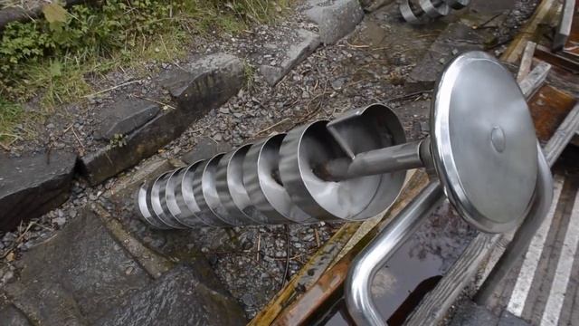 Archimedes Screw Water Pump