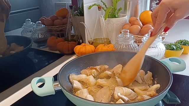 Идеальный - Завтрак - Обед и Даже Ужин с Грибами! #простойрецепт #минут #завтрак #обед #ужин смотреть онлайн