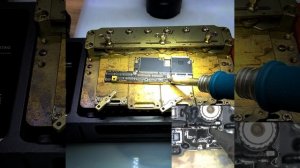 iPhone X замена коннектора батареи.