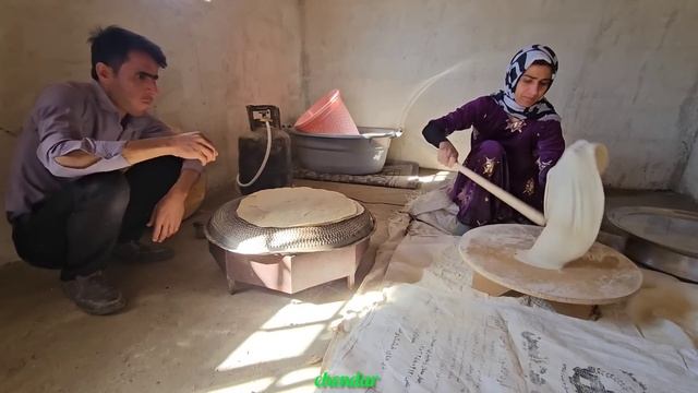 The return of an injured nomadic father and the hope of children смотреть онлайн