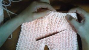 Вязаный костюмчик для новорожденного  Часть2
