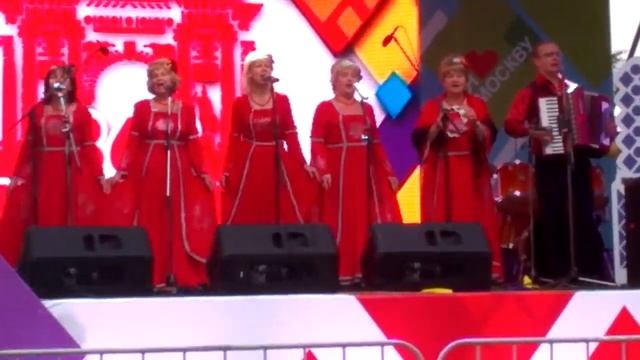ДЕРЕВЕНЬКА анс.ЛЮБАВА смотреть онлайн