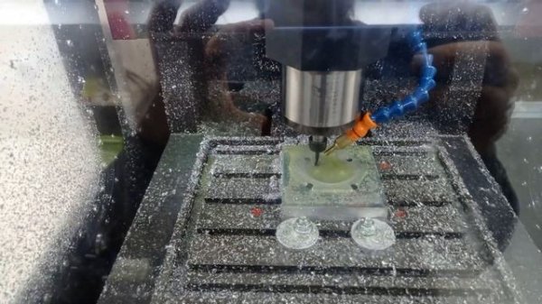 Модернизация ЧПУ Suda 3025. Установка NCStudio. Изготовление закрытого бокса. Масляный туман