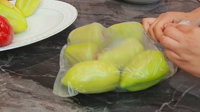 ВОТ ЧТО НАДО ГОТОВИТЬ ЛЕТОМ!ОБАЛДЕННЫЙ ПЕРЕЦ НА ЗИМУ! САМЫЙ ВКУСНЫЙ РЕЦЕПТ! ФАРШИРОВАННЫЕ ПЕРЦЫ смотреть онлайн