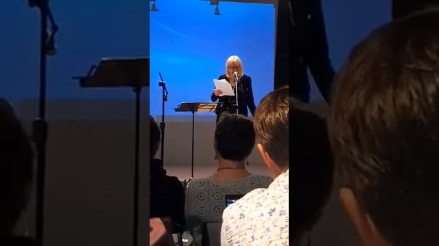 Любовь Коэн читает своё стихотворение "Где же тебя носило?" смотреть онлайн