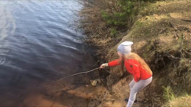 Мы поехали в турпоход. Классно провели время #дети #ксюшавова #рыбалка смотреть онлайн