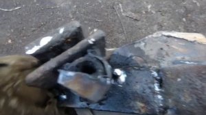 Приспособа дёргать поросль.