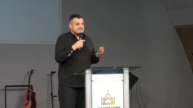 "Неочевидні уроки з біографії Петра". Віталій Петренюк. 31.07.2022 смотреть онлайн