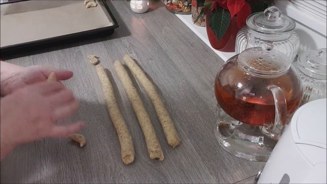 Ванильное Ореховое печенье!Vanillenkipferl! смотреть онлайн