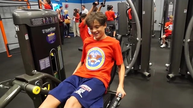 Фитнес-центр с тренажерами TUFF STUFF Jeffco Public Schools ~ Colorado смотреть онлайн