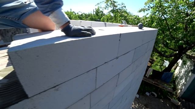 Кладка газоблока под БОЛЬШОЙ шпатель смотреть онлайн