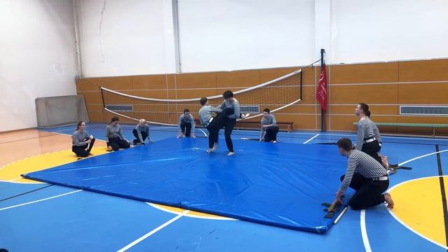 МБОУ "Центр образования п.Угольные Копи" Команда Медведи. Рукопашный бой смотреть онлайн