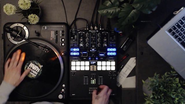 Have a break, make a scratch #03 // #Scratching #Vestax #Pioneer смотреть онлайн