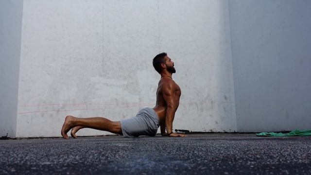 Hindu push up(a.k.a.dand)-the right way! смотреть онлайн