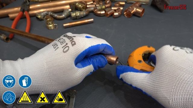 Jak lutować rury miedziane. смотреть онлайн