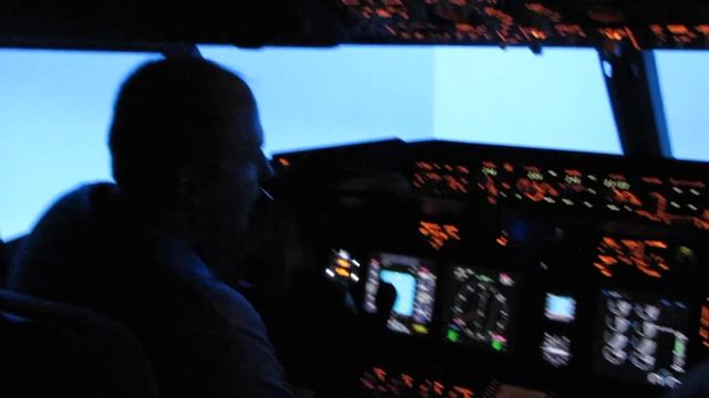 Boeing 737 NG - Симулятор Часть 6 Бочка Вывод из Штопора смотреть онлайн