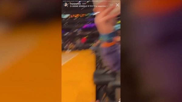 JoJo Siwa Nearly WIPED OUT By Basketball Player At Lakers Game!